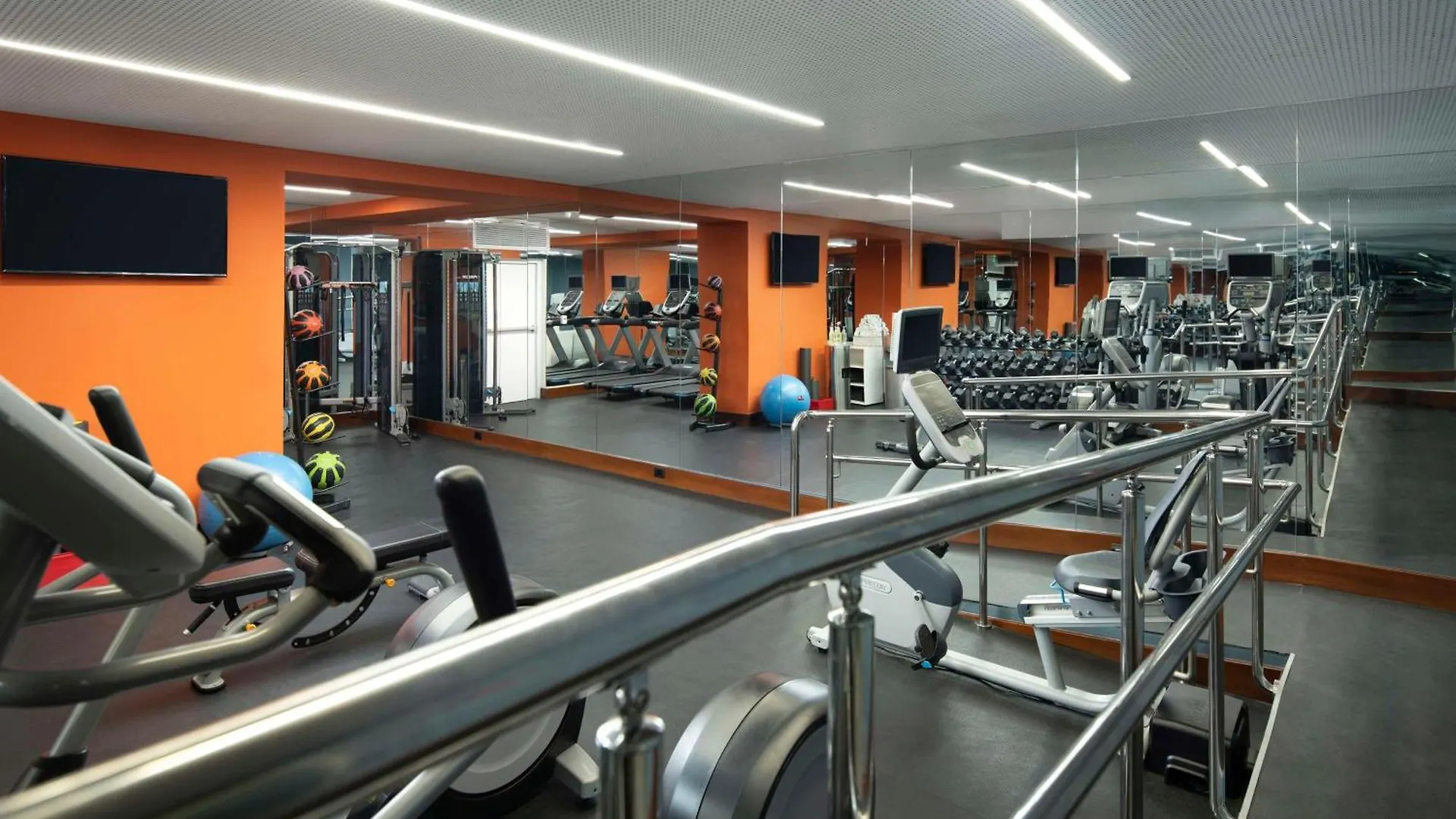 Homewood Suites By Hilton סנטו דומינגו 3*,